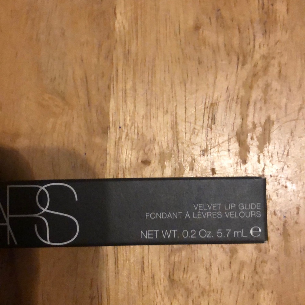 HOST PICK!! NWT nars velvet lip glide - Picture 8 of 8